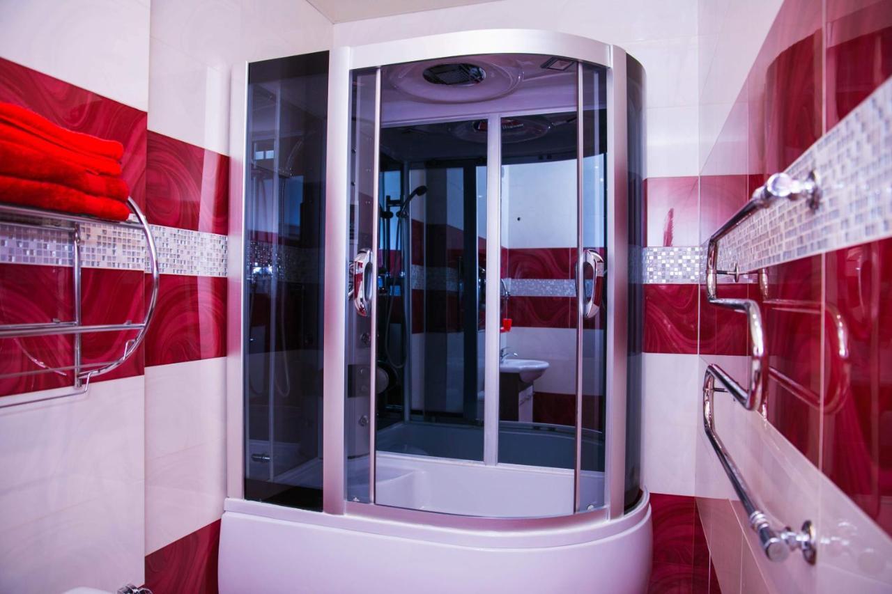 Siesta Hotel Kharkov Ngoại thất bức ảnh