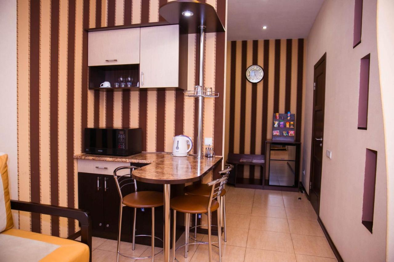 Siesta Hotel Kharkov Ngoại thất bức ảnh