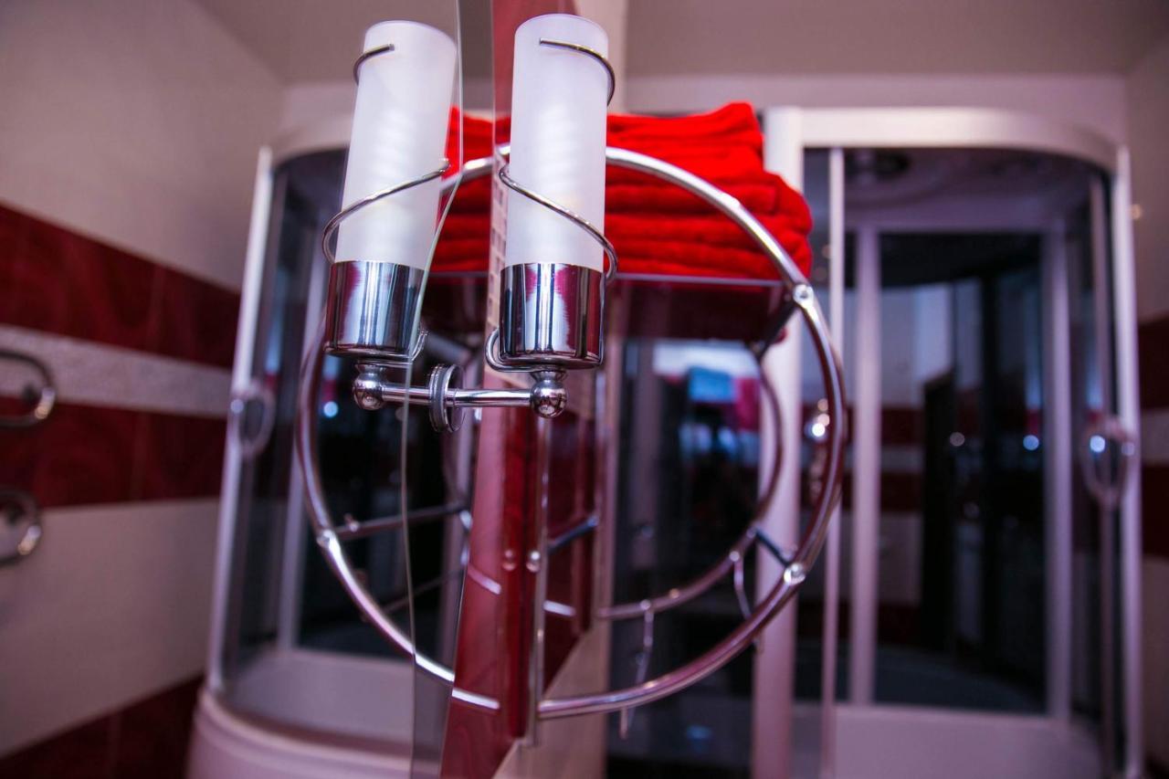 Siesta Hotel Kharkov Ngoại thất bức ảnh