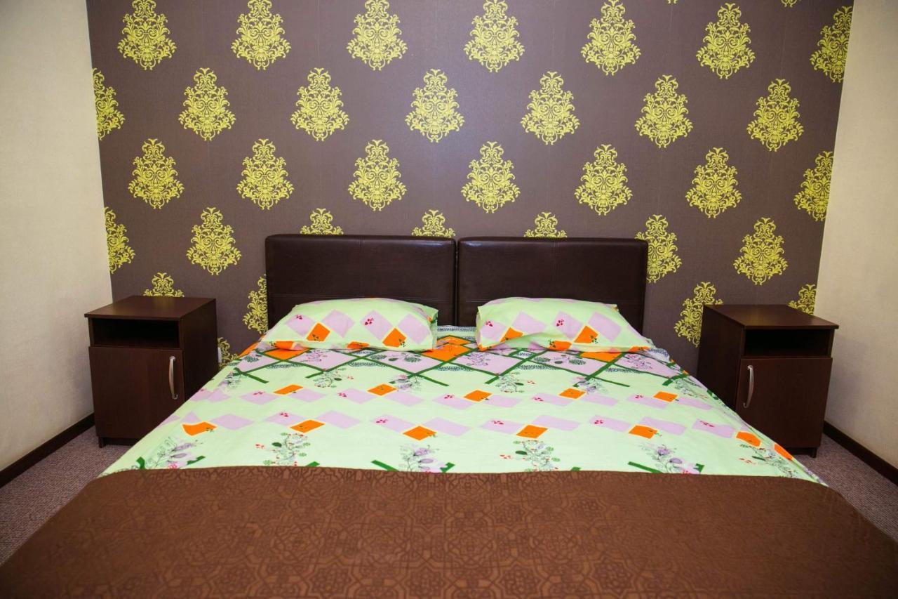 Siesta Hotel Kharkov Ngoại thất bức ảnh