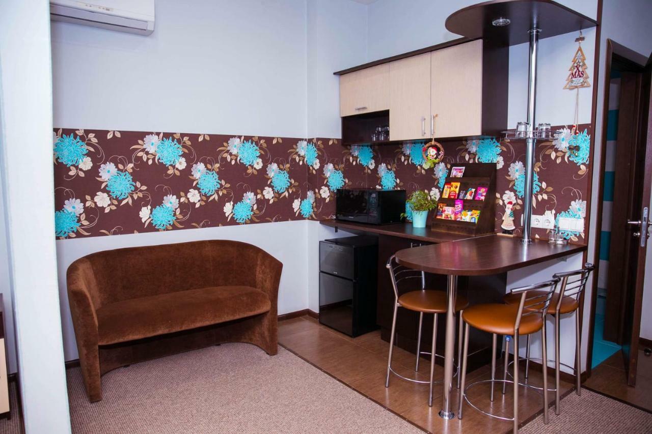 Siesta Hotel Kharkov Ngoại thất bức ảnh